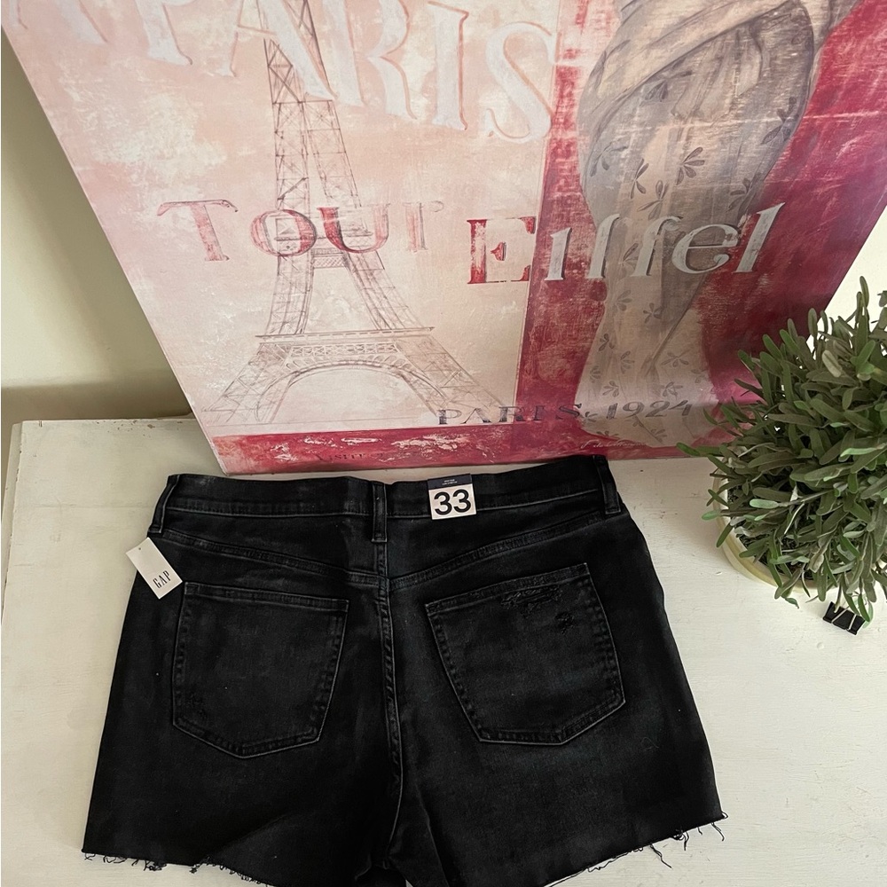 Gap Black Denim Short with Raw Unfinished Hem - Picture 2 of 4